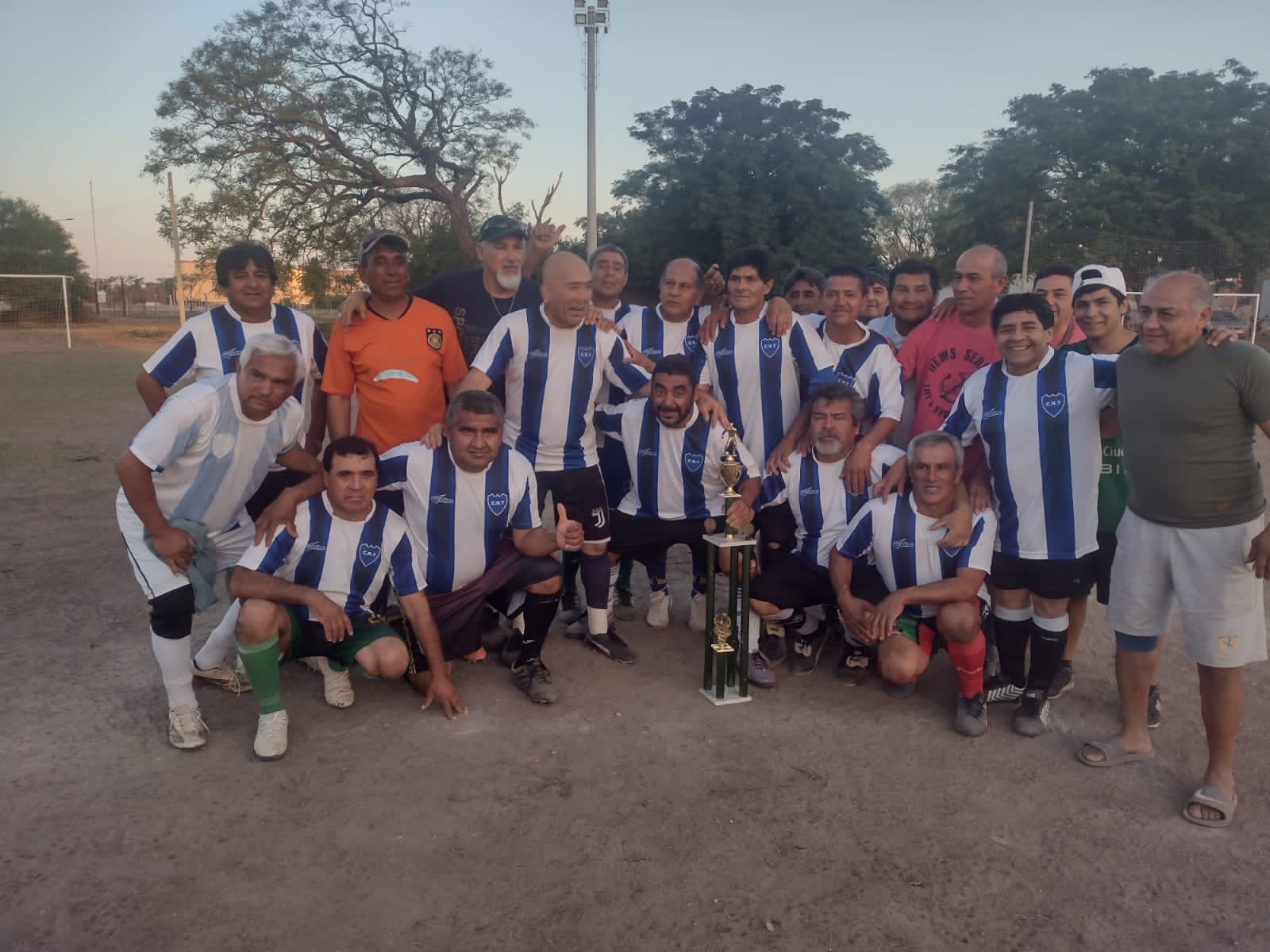 El fútbol amateur a pleno con todas las programaciones y tablas de posiciones