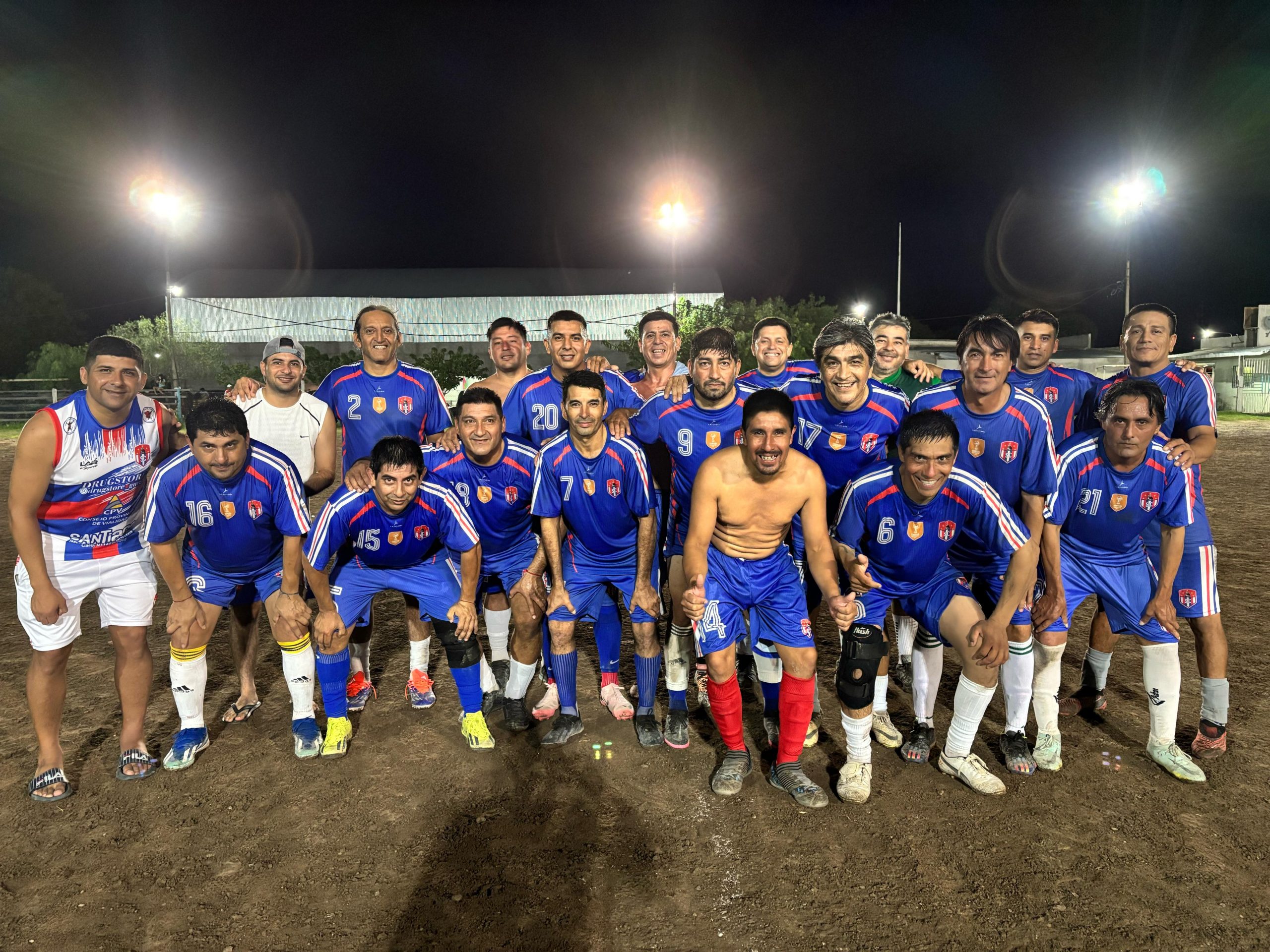 Garza volvió a jugar en el fútbol amateur, la Liga de Fernández es su destino